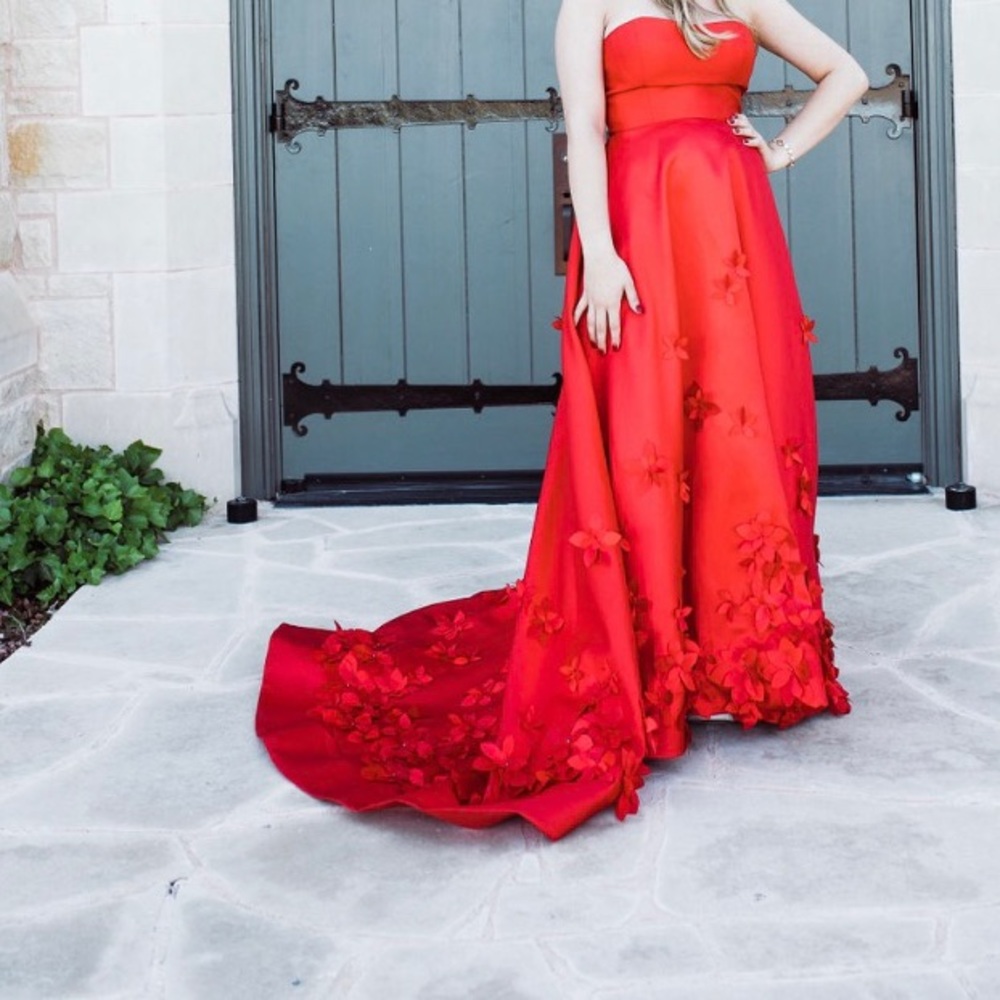 Sherri Hill red long strapless dress